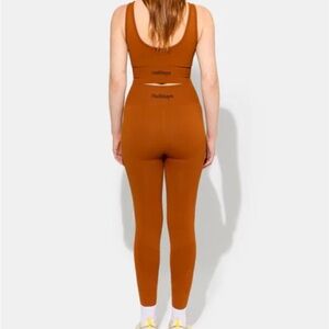 BNWT Halfdays Sophia leggings - caramel size small